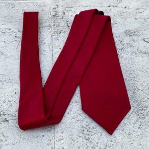 Wembley Men Tie Red with Black tiny Dotted Polyester Necktie